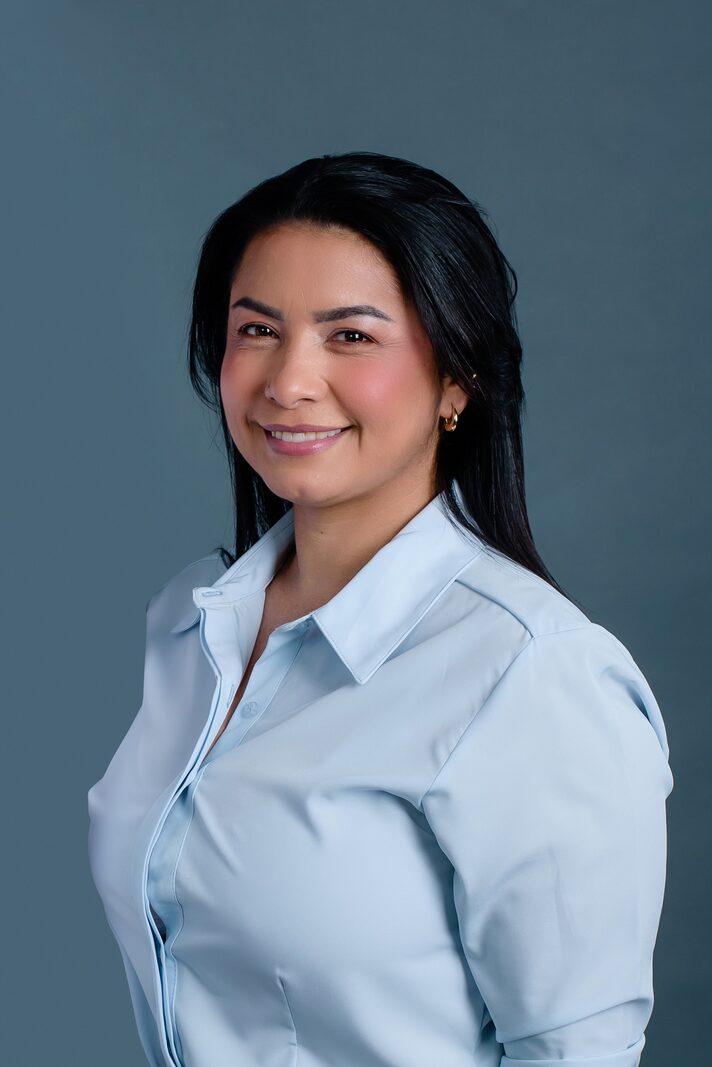 Xiomara Valera, abogada especialista en Contratación Estatal y lideresa social de Malambo, Atlántico
